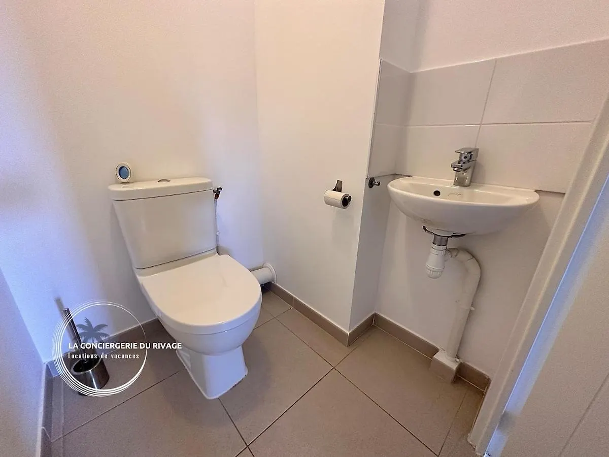 Le Rivage - A 50M De La Plage Des Salins - Piscine Hyeres Apartment
