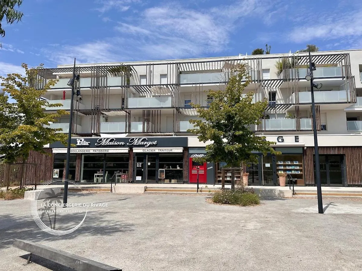 Le Rivage - A 50M De La Plage Des Salins - Piscine Hyeres Apartment